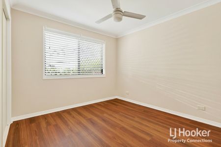 No Carpets! Fabulous Duplex - Photo 3