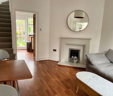 1 Bed Terraced House, Yeatman Road, N6 - Photo 2