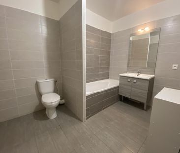 Location Appartement 1 pièce Meublé 36m² NOISY LE SEC 93130 - Photo 4