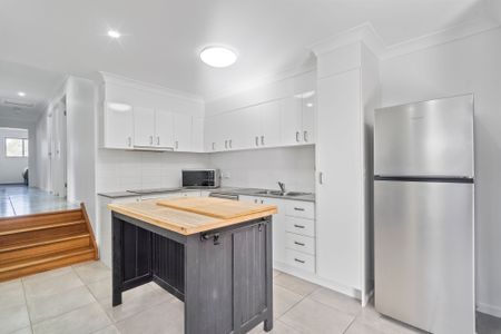 21 Hillsborough Place,PIMPAMA - Photo 2
