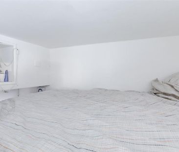 Studio to rent - Photo 6