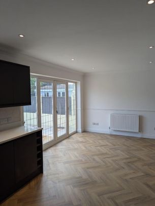 4 bedroom House To Let Total Size: 1507 SQ FT - Photo 1