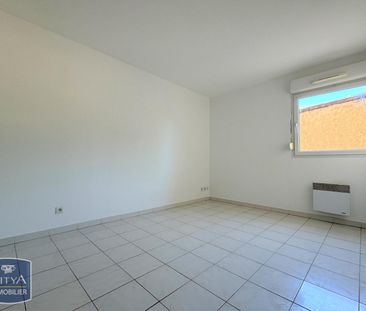 Location Appartement 2 pièces 54m² JONQUIERES 84150 - Photo 1