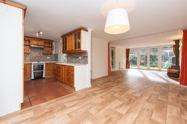 Avon Vale, Stoke Bishop, BS9 - Photo 1