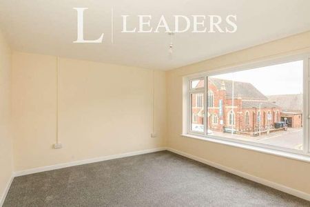 Ashley Road, Parkstone, Poole, BH14 - Photo 2