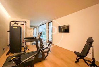 Apartment for Rent on Paseo Mallorca