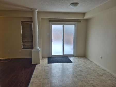 For Lease - 10 Donnenwerth Drive, Kitchener, Ontario - Photo 4