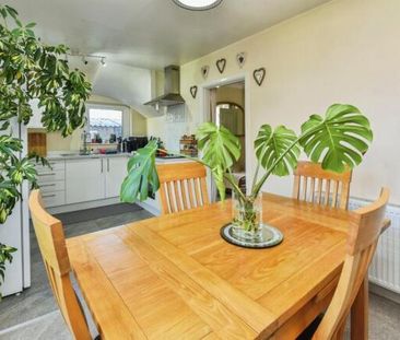 Crescent Road - Photo 5
