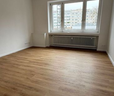 Sanierte Zwei-Zimmer-Wohnung in Citylage von Köln - Photo 3