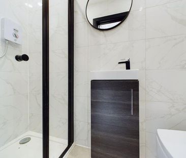 1 bedroom property to rent - Photo 2