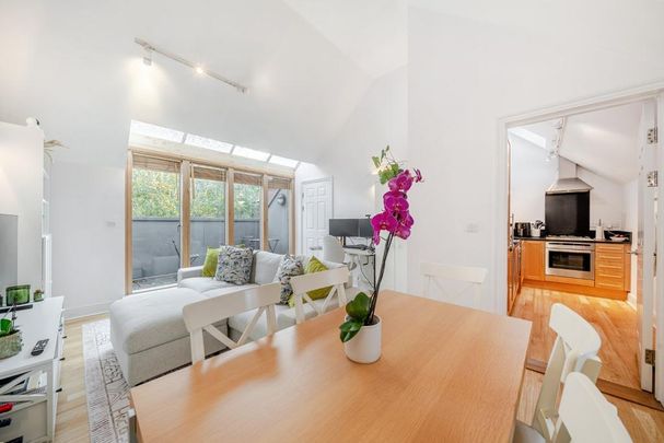 1 bedroom flat to rent - Photo 1