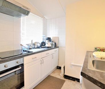 2 bedroom maisonette to rent - Photo 3