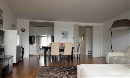 Flat , New Providence Wharf, Fairmont Avenue, London - Photo 3