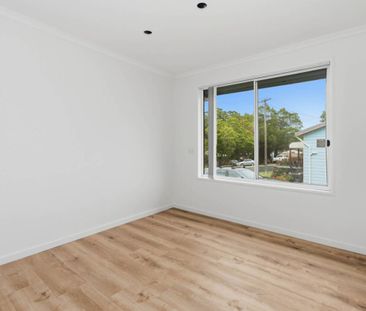 Spacious 4-Bedroom Home in Tranquil Basin View - Photo 6