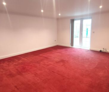 Oakey Field Road, Thurston, BURY ST. EDMUNDS - Photo 1