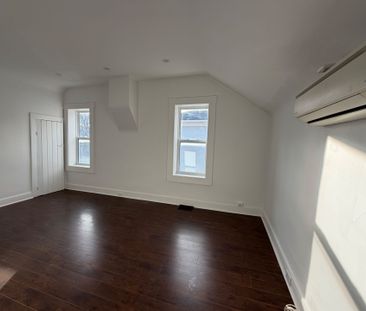 For Lease - 98 Wellington Street Unit# 2, Aurora, Ontario - Photo 3