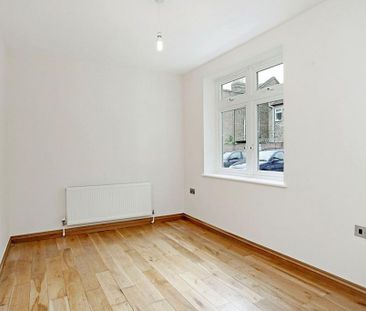 1 bedroom ground floor flat to rent - Photo 4