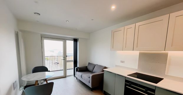 1 Bedroom 1 Bathroom - Photo 1