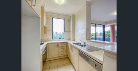 North Facing 2 Bedroom Apartment in Waitara - Photo 5
