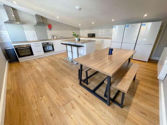 Hardman Street, L1 - Photo 1