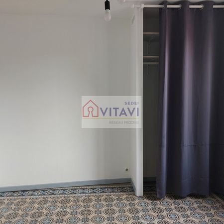 Location Appartement 1 pièce 21m² BEAUVAIS 60000 - Photo 4