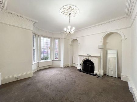 4 bedroom property to rent - Photo 2