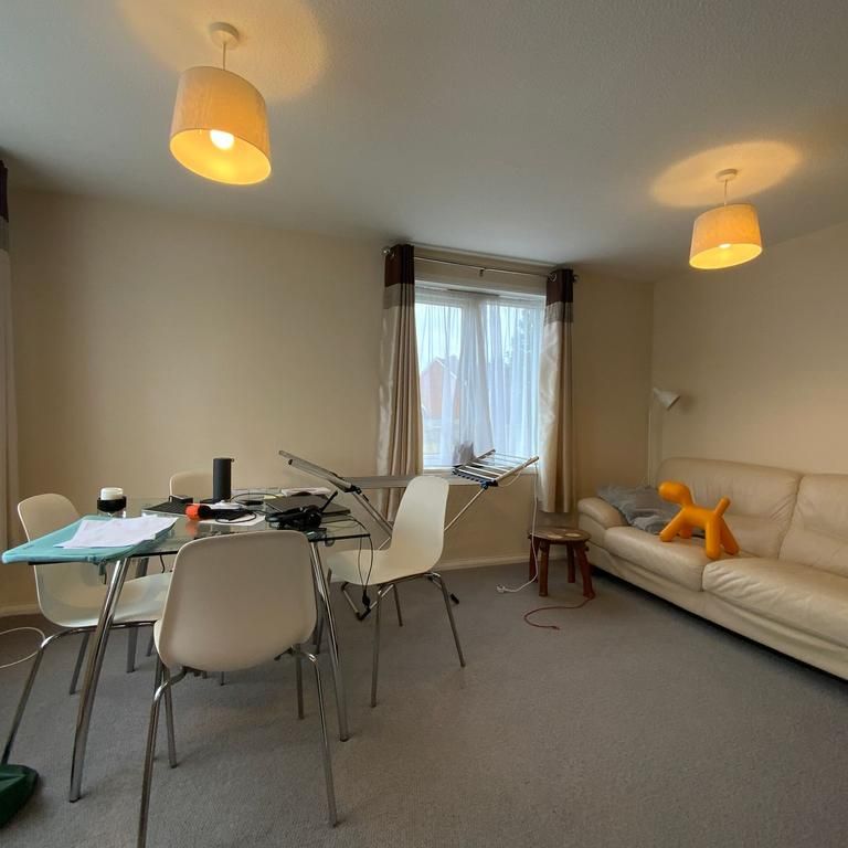 1 bedroom ground floor flat to rent - Photo 1