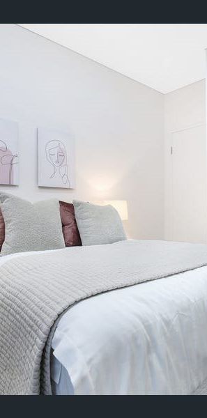 2-bedroom shared unit, Loftus Street - Photo 1