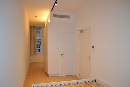 Studio te huur in volledig gerenoveerde residentie - Photo 2