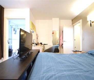 Masons Avenue, Croydon, Surrey, CR0 - Photo 4