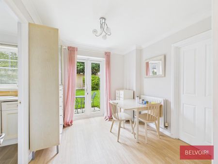 3 bedroom detached house to rent - Photo 3