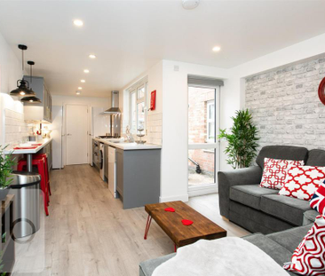 1 bedroom in a house share to rent - Photo 1