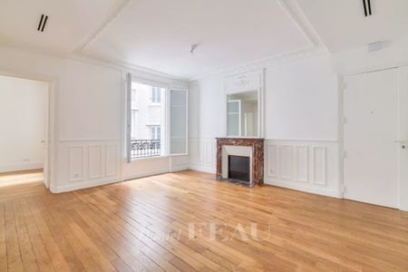 Appartement à louer à Paris 3Ème - Photo 2
