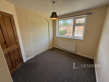 3 bedroom terraced house to rent - Photo 4
