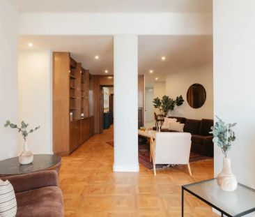 Room in a shared 8-bedroom apartment for rent in Russafa. - Foto 4