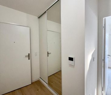 location Appartement T3 DE 70.73m² À ROUEN - Photo 2