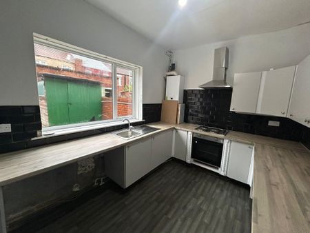 2 bedroom terraced house to rent - Photo 3