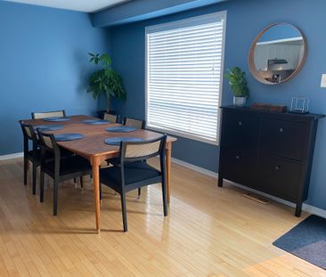 For Lease - 902 Audley Road, Ajax, Ontario - Photo 3