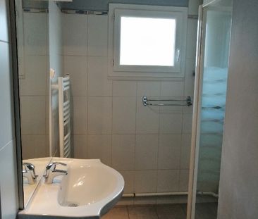 APPARTEMENT T3 AVEC ASCENSEUR - Photo 2