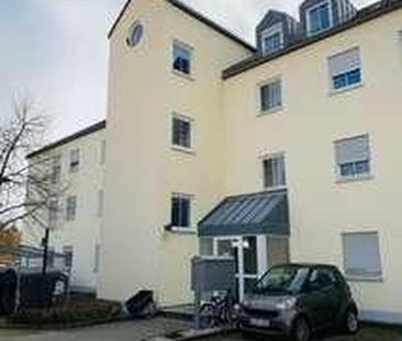 Geräumige 1-Zimmer-Wohnung mit Balkon und Tiefgaragenstellplatz - Photo 1