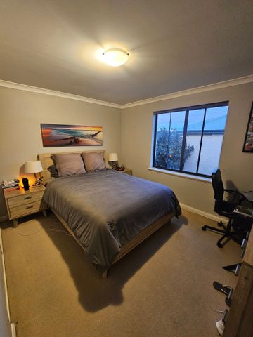 Scarborough - Photo 5