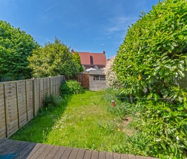 Station Road, CM24, Stansted - Photo 3