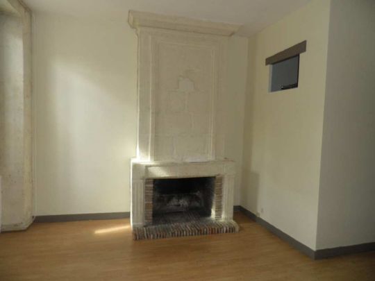 Location Appartement 1 pièce 31m² ANGOULEME 16000 - Photo 1