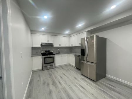 For Lease - 99 Convoy Crescent Unit# Bsmt, Vaughan, Ontario - Photo 2