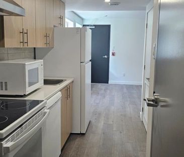 For Lease - 216 Mcarthur Avenue Unit# 02, Vanier and Kingsview Park... - Photo 2