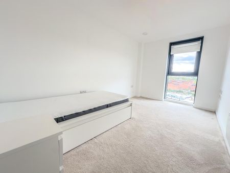 2 bedroom apartment to rent - Photo 5