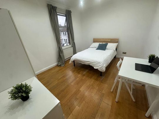 5 bedroom house share to rent - Photo 1