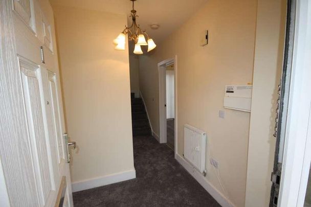 Bath Road, Derbyshire, Castle Gresley, DE11 - Photo 1