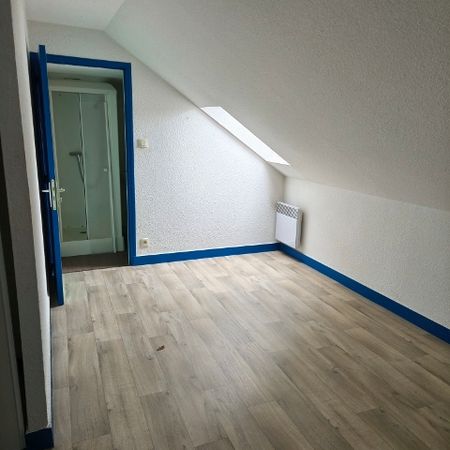 Location Appartement 2 pièces 25m² ST YRIEIX LA PERCHE 87500 - Photo 3