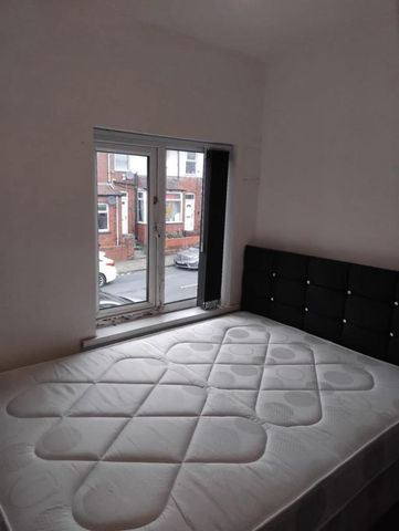 3 bedroom house to rent - Photo 3